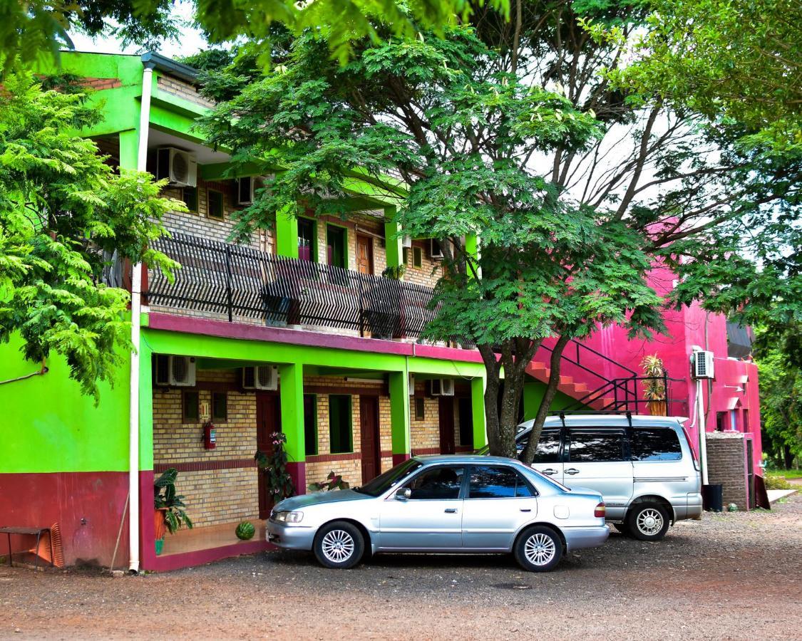 Palmas Park Hotel Y Restaurant Obligado Exterior photo